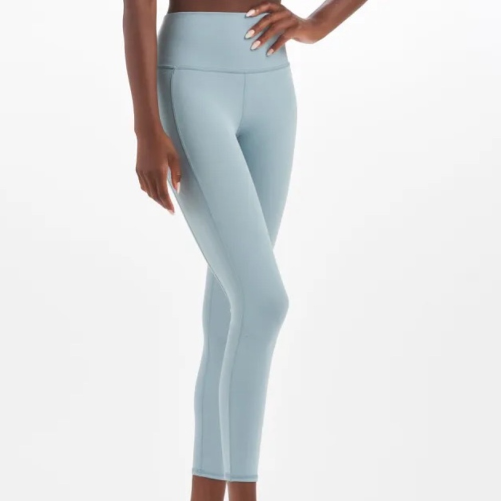 Vuori High-Waist Light Blue Leggings